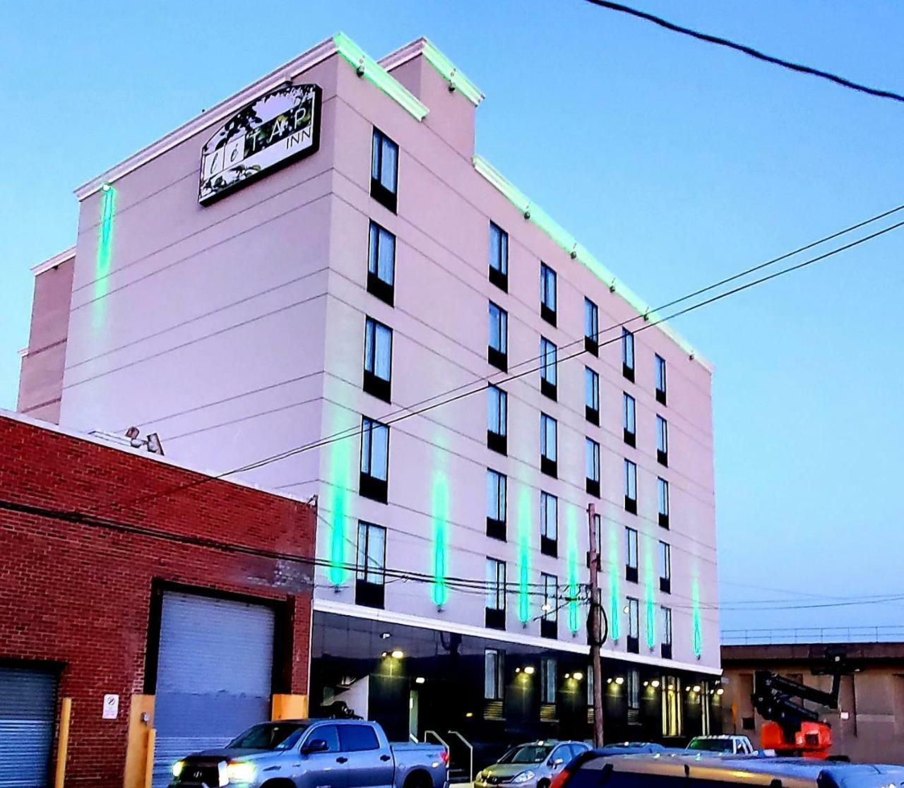 Letap Hotel Near Airtrain Jfk Airport New York Exterior foto